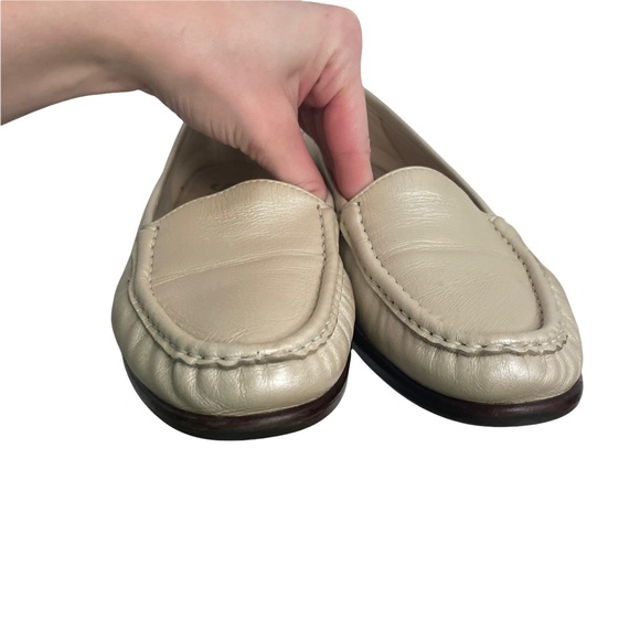 SAS Flats Loafers Shoes - Picture 4 of 8